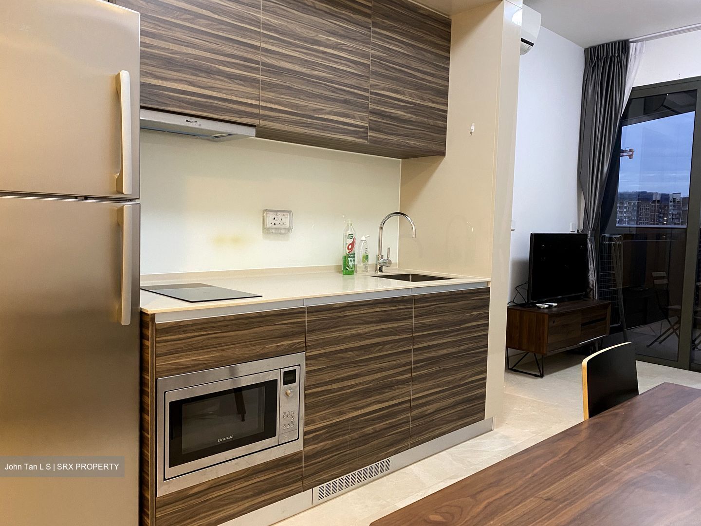 Commonwealth Towers (D3), Condominium #626422581
